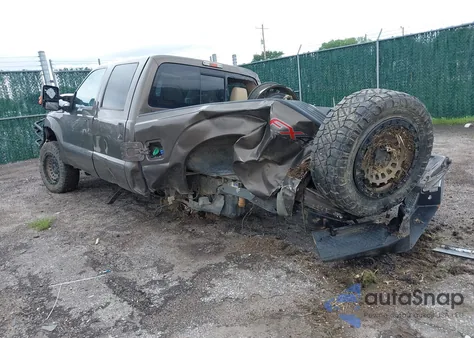 2015 Ford F-250 Lariat из США, поврежденный, VIN 1FT7W2BT5FED52468